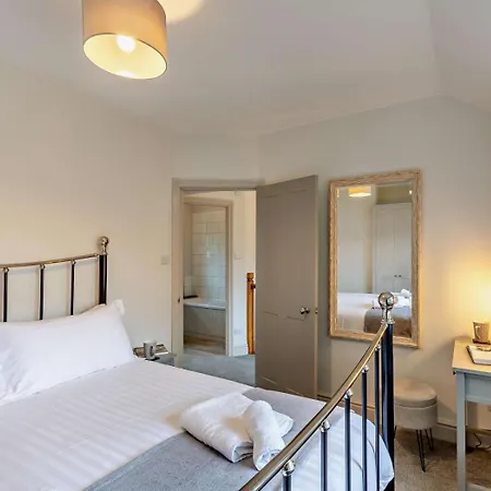 2 Bed In Keswick Oc-90064 Hébergement de vacances *
