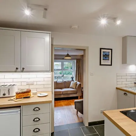 2 Bed In Keswick Oc-90064